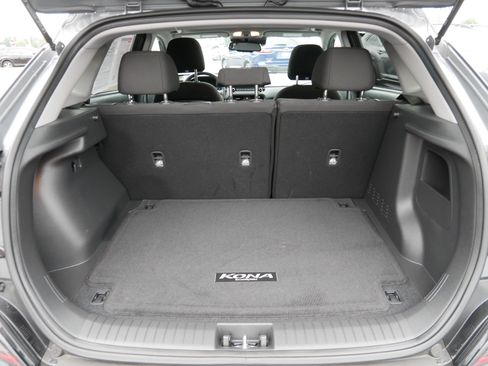 Used 2023 Hyundai Kona SEL w/ Convenience Package FWD image 18