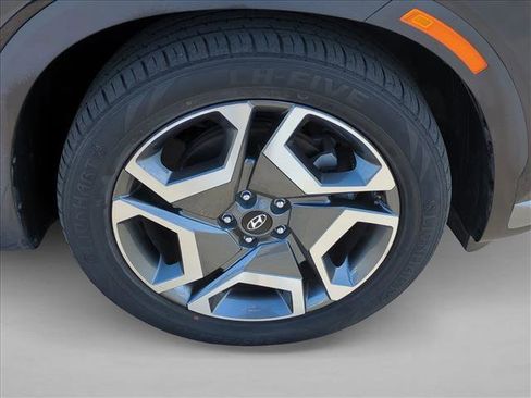 Used 2024 Hyundai Palisade Limited FWD image 26