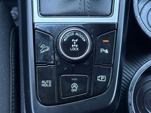 Certified 2025 Kia Sportage LX image 37