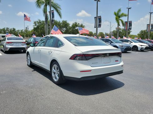 Used 2024 Honda Accord LX image 9