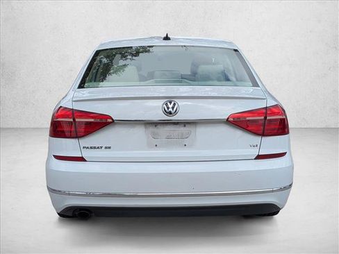 Used 2016 Volkswagen Passat 1.8T SE image 6