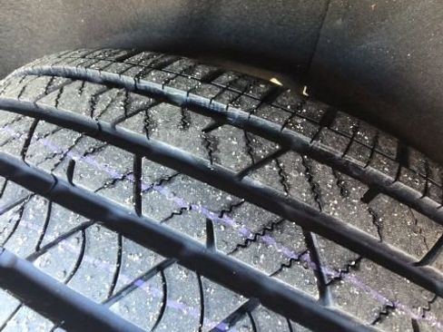 Used 2019 GMC Acadia SLT w/ LPO, Floor Liner Package image 11