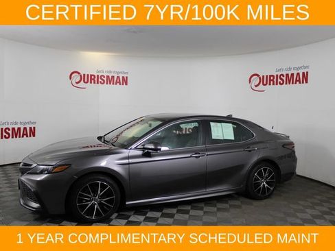 Used 2023 Toyota Camry SE FWD image 4