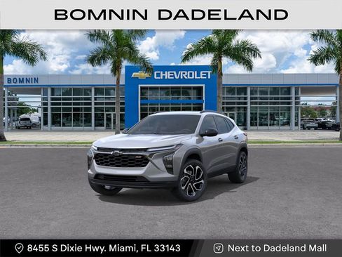 New 2026 Chevrolet Trax RS w/ Sunroof Package image 1