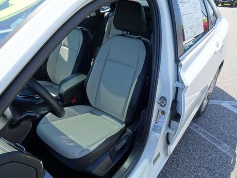 Used 2019 Volkswagen Jetta R-Line FWD image 11
