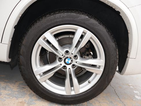 Used 2017 BMW X5 xDrive35i AWD/4WD image 12