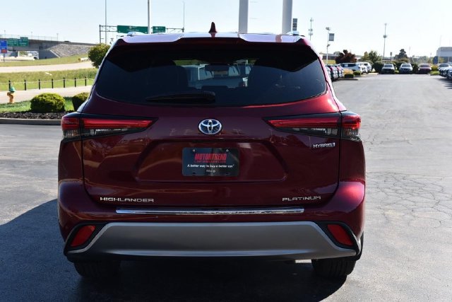 Used 2023 Toyota Highlander Platinum AWD/4WD image 6