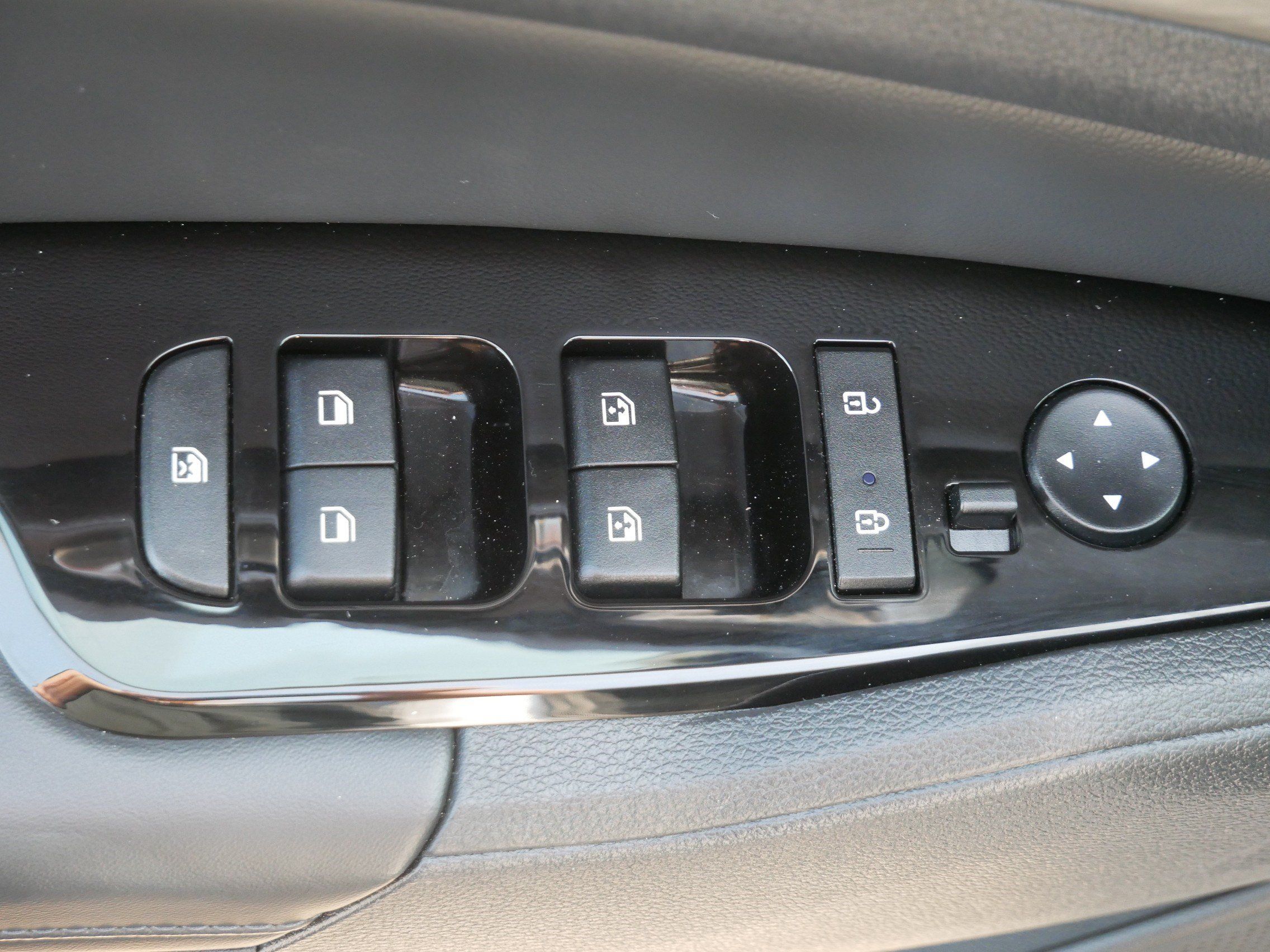 Used 2024 Kia Sportage X-Line AWD/4WD image 20