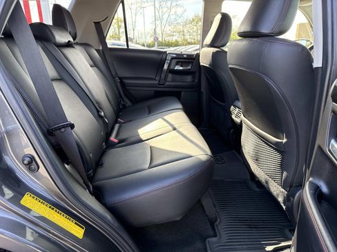 Used 2019 Toyota 4Runner TRD Off-Road Premium image 25