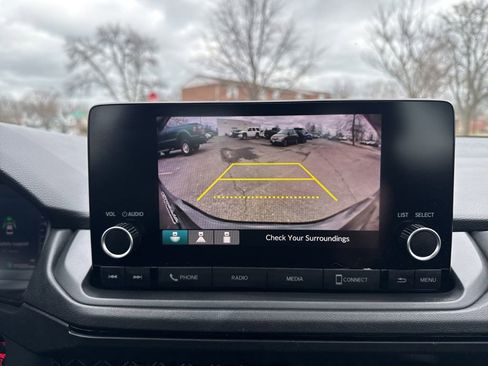 Certified 2023 Honda Accord EX image 33