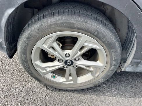 Used 2023 Hyundai Kona SEL w/ Winter Weather Package FWD image 10