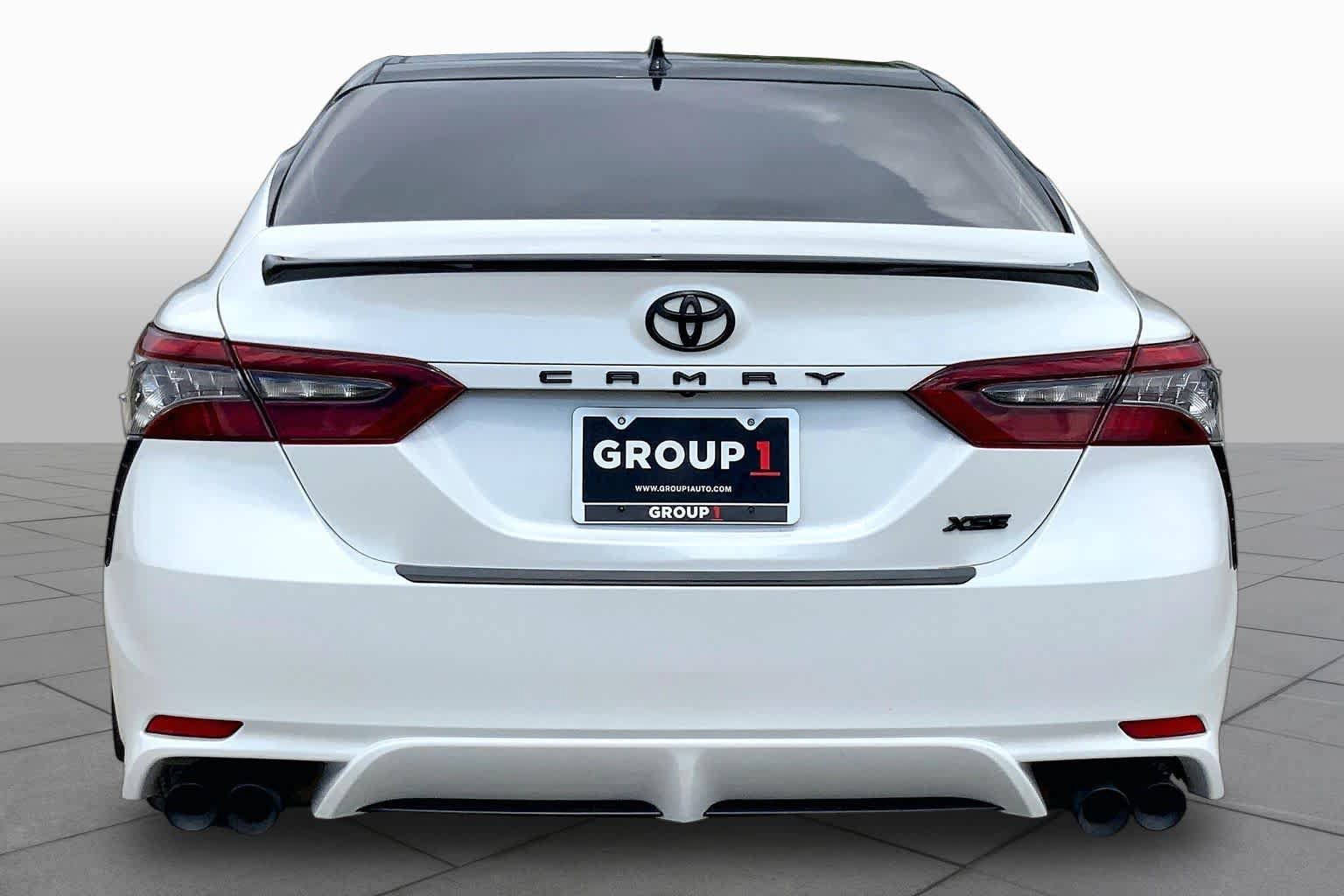 Used 2024 Toyota Camry XSE FWD image 5