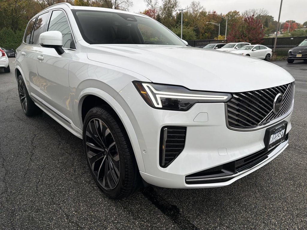 Certified 2026 Volvo XC90 B6 Plus AWD/4WD image 2