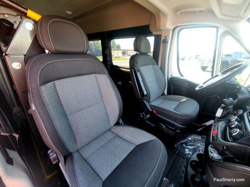 Used 2021 RAM ProMaster 3500 w/ Premium Appearance Group FWD image 40