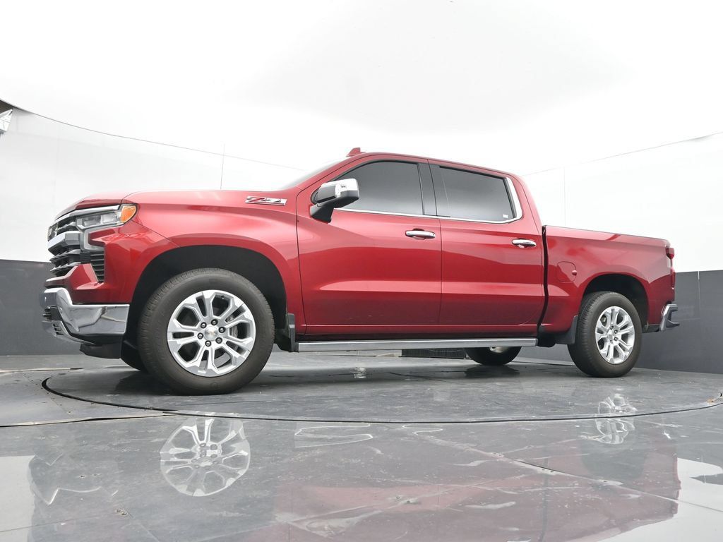 Used 2023 Chevrolet Silverado 1500 LTZ w/ Technology Package AWD/4WD image 43