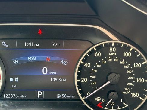 Used 2015 Nissan Murano Platinum w/ Platinum Technology Package image 22