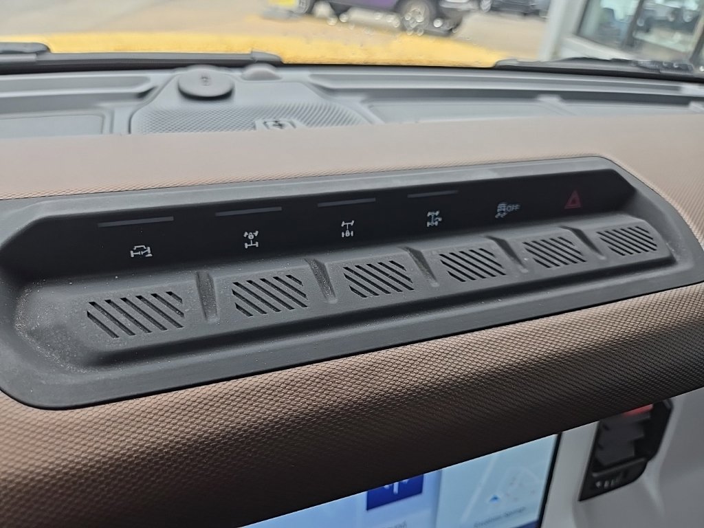Used 2023 Ford Bronco Heritage Edition AWD/4WD image 52