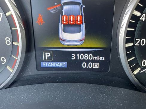 Used 2023 INFINITI Q50 Sensory image 22