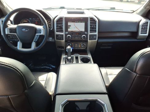 Used 2015 Ford F150 Lariat w/ Equipment Group 502A Luxury AWD/4WD image 12