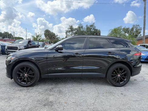 Used 2017 Jaguar F-PACE Prestige AWD/4WD image 4