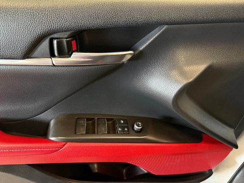 Used 2021 Toyota Camry XSE image 17