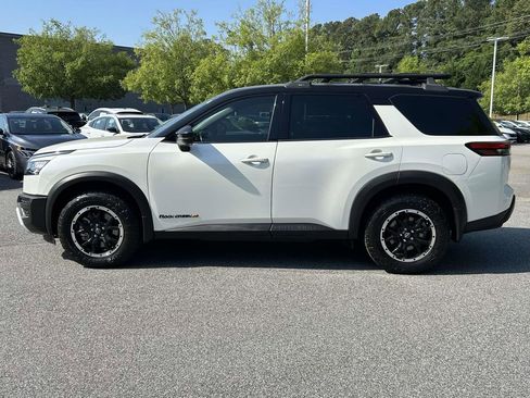 Used 2023 Nissan Pathfinder Rock Creek AWD/4WD image 2