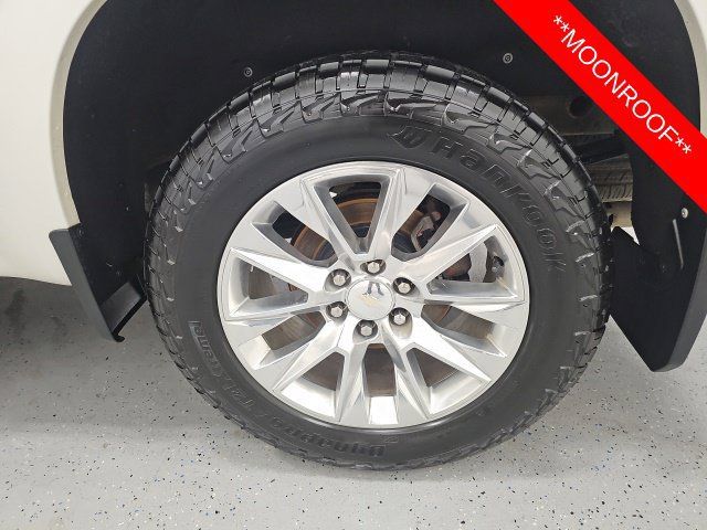 Used 2020 Chevrolet Silverado 1500 LTZ AWD/4WD image 10