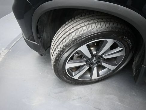 Used 2023 Honda Pilot Touring image 36