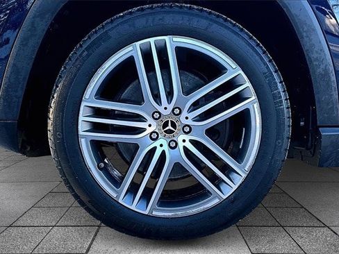 Certified 2022 Mercedes-Benz GLS 450 4MATIC image 38