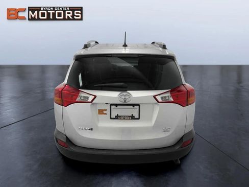 Used 2014 Toyota RAV4 XLE image 5