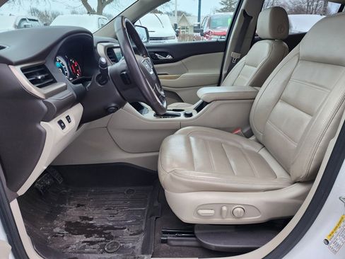 Used 2018 GMC Acadia Denali w/ Technology Package image 30