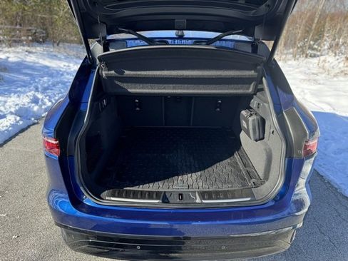 Used 2022 Jaguar F-PACE S image 15