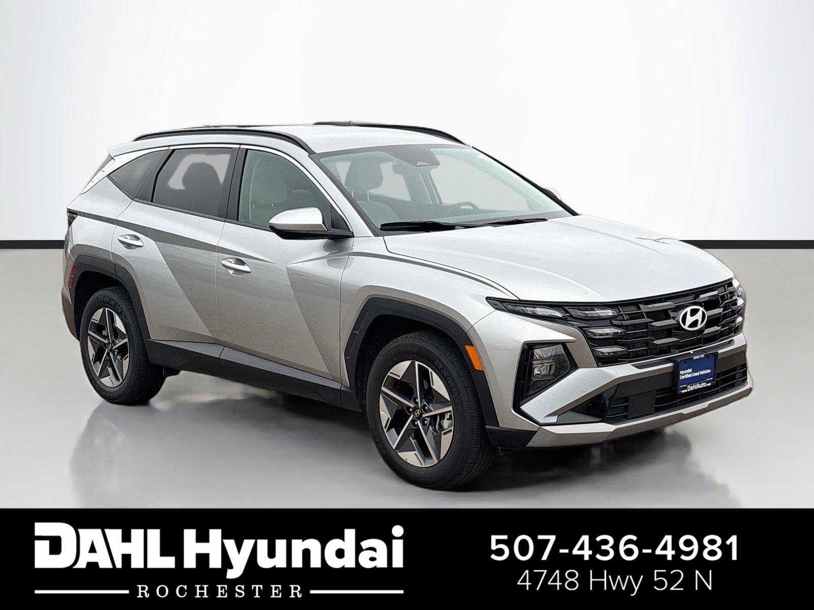 Certified 2025 Hyundai Tucson SEL AWD/4WD image 1