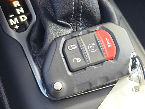 New 2026 Jeep Gladiator Sport image 15