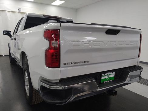 Used 2021 Chevrolet Silverado 1500 W/T w/ WT Fleet Convenience Package image 5