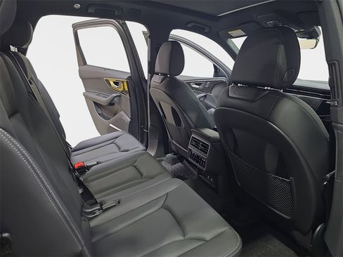 New 2025 Audi Q7 2.0T Premium Plus image 11