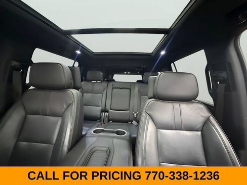 Used 2021 Chevrolet Suburban RST w/ Rear Media and Nav Package AWD/4WD image 17