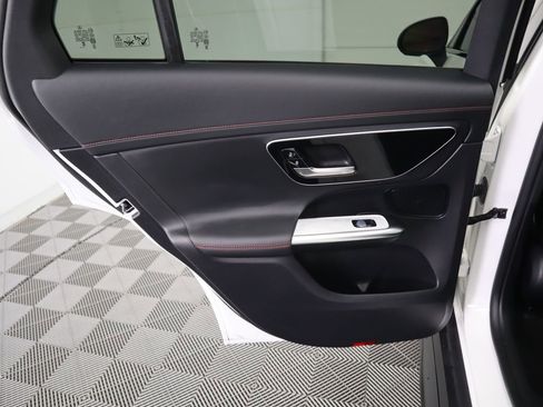 Used 2024 Mercedes-Benz GLC 43 AMG GLC 43 AMG image 27