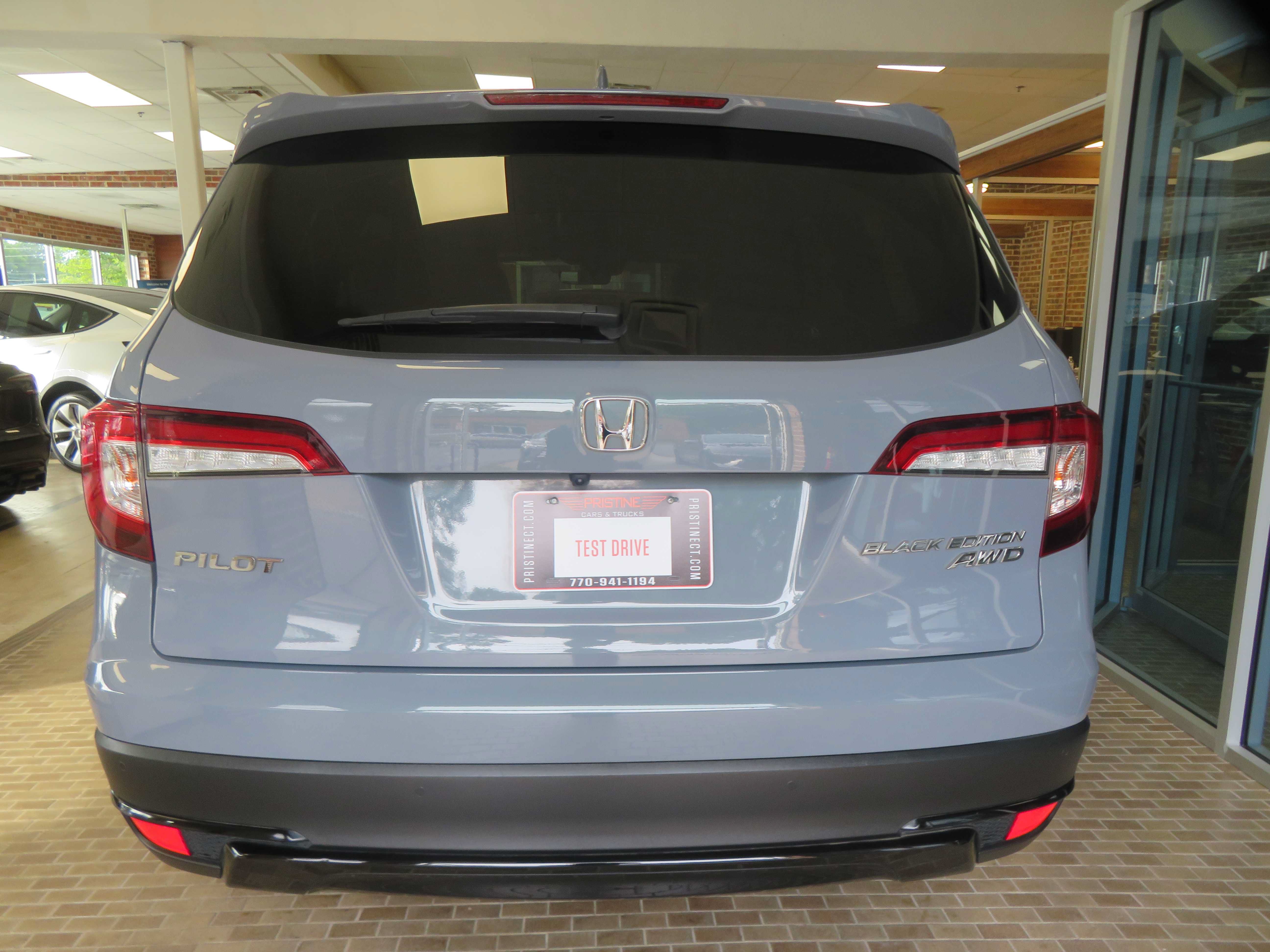 Used 2022 Honda Pilot Black Edition image 5