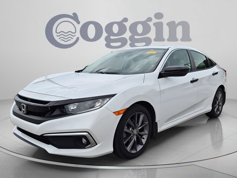Used 2021 Honda Civic EX image 2