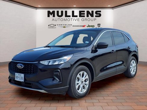 Used 2024 Ford Escape Active FWD image 1