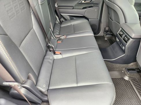 Used 2025 Lexus GX 550 AWD/4WD image 30