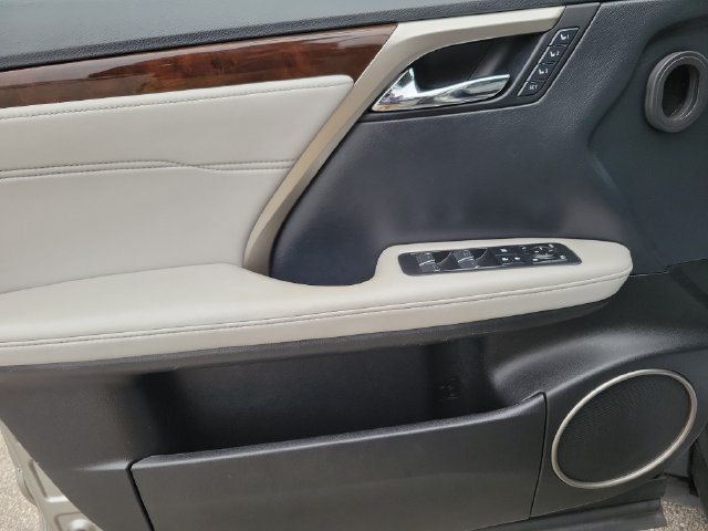 Used 2019 Lexus RX 350 FWD w/ Navigation Package image 21