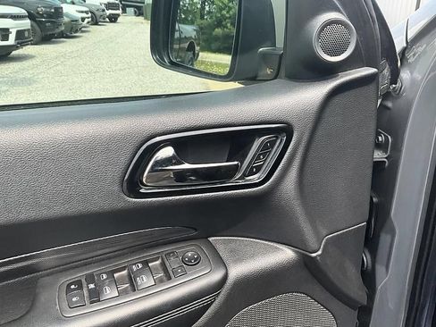 Used 2022 Dodge Durango GT AWD/4WD image 12