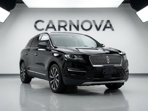 Used 2019 Lincoln MKC Reserve w/ MKC Climate Package FWD image 1