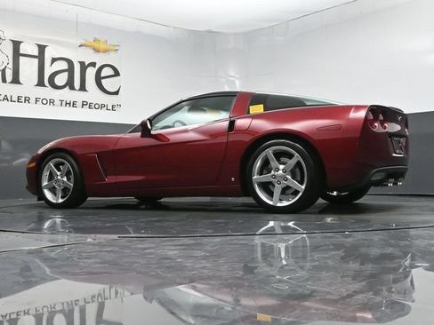 Used 2007 Chevrolet Corvette Coupe w/ Preferred Equipment Group RWD image 60