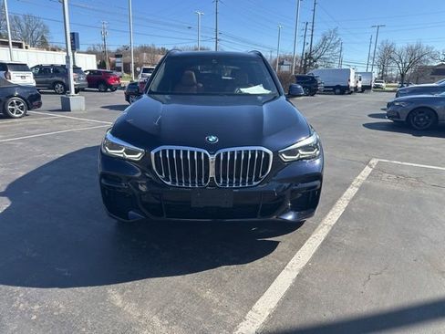 Used 2023 BMW X5 xDrive40i w/ M Sport Package image 2