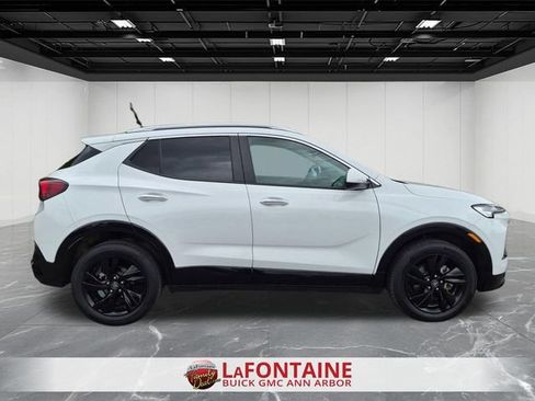 Certified 2024 Buick Encore GX Sport Touring AWD/4WD image 6