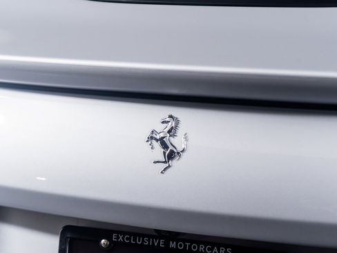 Used 2022 Ferrari Roma image 14