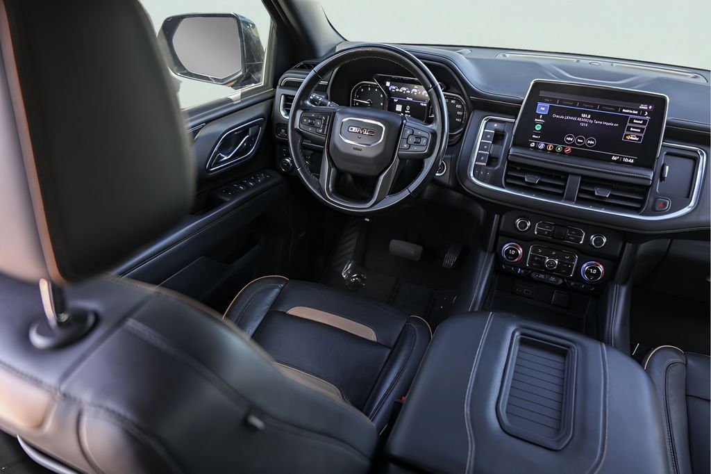 Used 2021 GMC Yukon AT4 w/ Rear Media and Nav Package AWD/4WD image 31